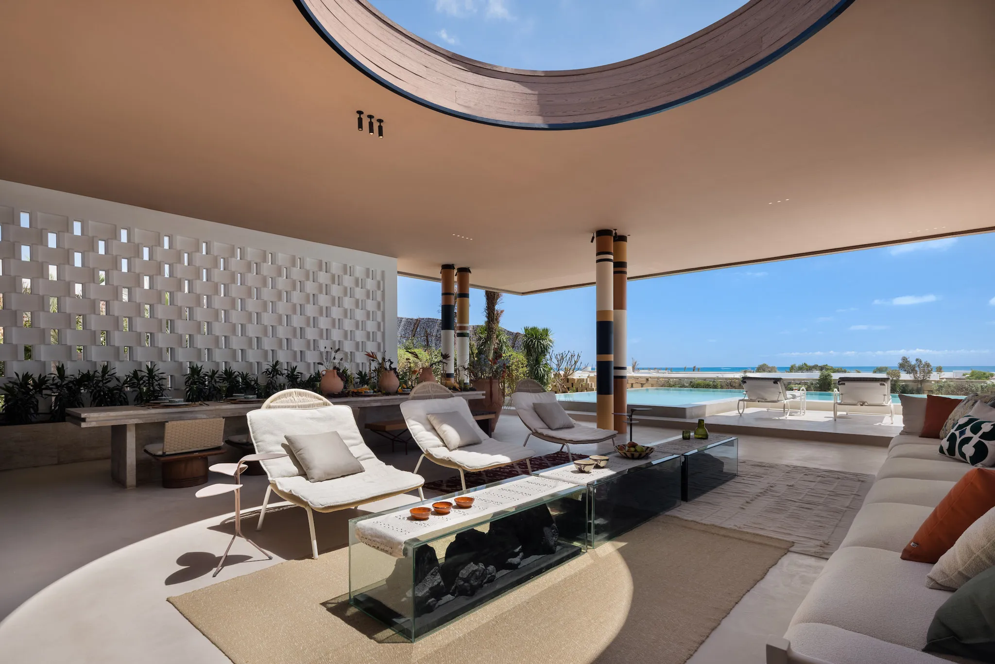 Zoya Mockup Villa